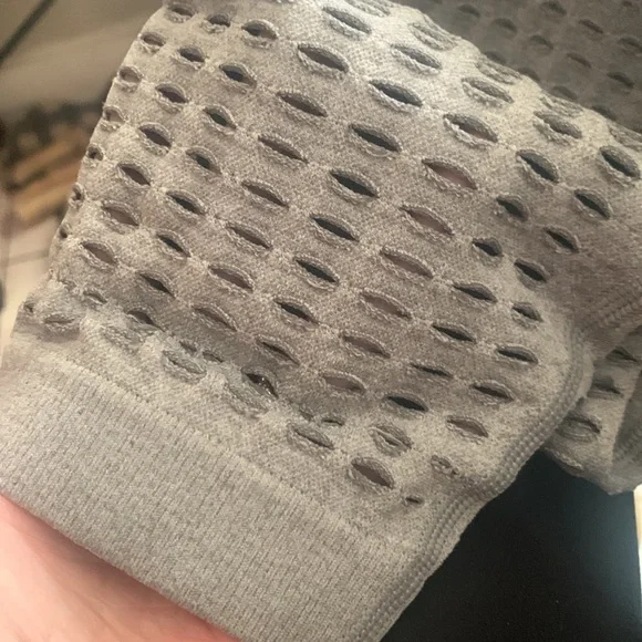 Woweny seamless leggings size Lg. - Picture 8 of 8